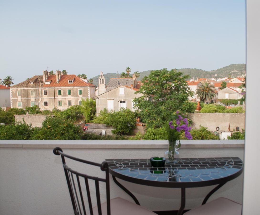 Apartments Dilk Vis Exterior foto